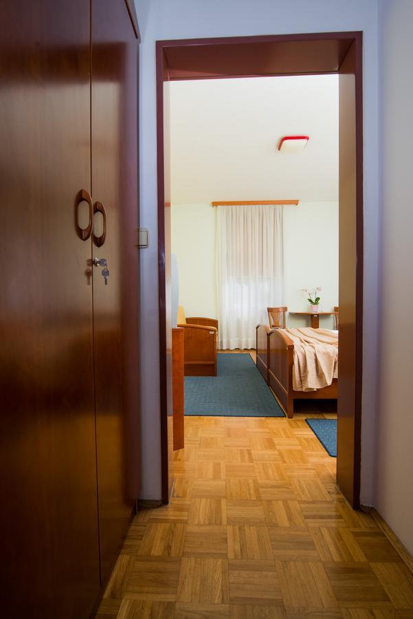 Garni Hotel Vila Ana Rogaška Slatina Habitación foto